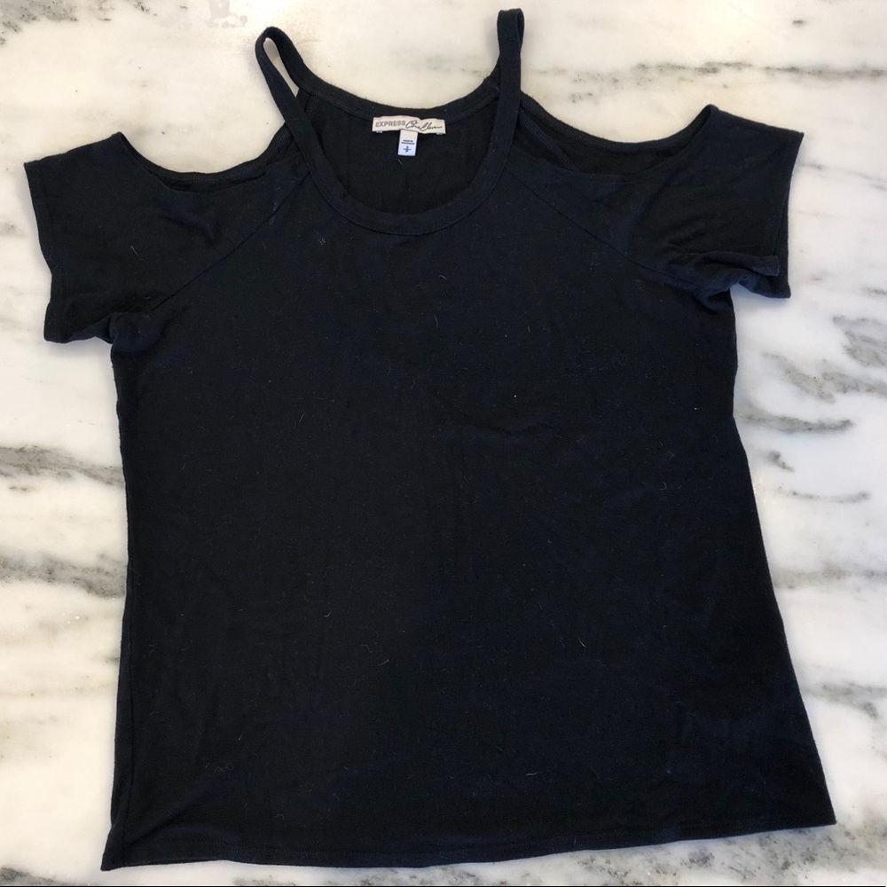 Open shoulder express T-shirt